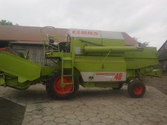 Claas Dominator 48