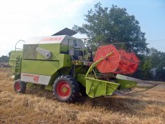 Claas Dominator 48