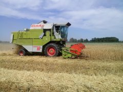 Claas Dominator 86