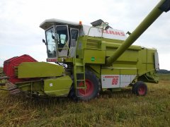 Claas Dominator 86