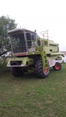 Claas Dominator 86