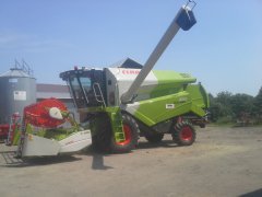 Claas Tucano 320 c430