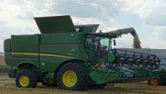 John Deere S670i