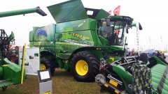 John Deere S700-series