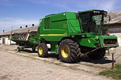 John Deere w 650