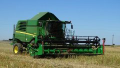 John Deere W650i