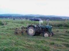 Ursus C-328 & Claas WA 450