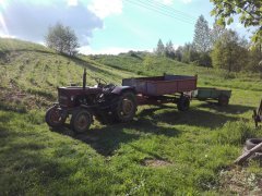 Ursus C-330 i dwie przyczepy