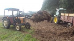 Ursus C-330, John Deere 1640 i rozrzutnik Czarna Białostocka