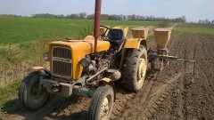 Ursus C-330 + Siewnik Eberhartd