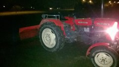 Ursus C-330 z pługiem do równania marki sam