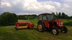 Ursus C-330M & New Holland