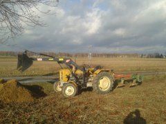 Ursus C-330M Problem Z Podnosnikiem