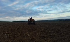 Ursus C330M&Rozsiewacz KOS