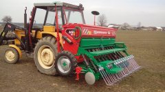 Ursus C-360 3P + Agromasz SR270