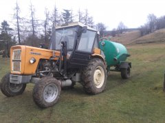 Ursus C-360 3P vs meprozet 2200l