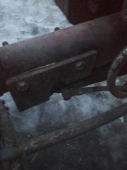 Ursus  c-360 (Mocowanie siłownika)