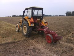 Ursus C-360 vs podorywka