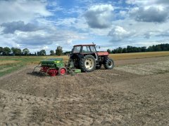 Ursus 1204 + Zestaw uprawowo siewny