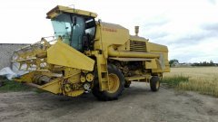 New Holland Clayson 8070