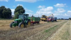 New Holland TC 5050 / Zetor Forterra 115 & Metal-Fach T711/2 / John Deere 5080M & Pronar T653/1