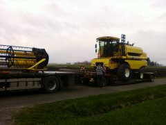 New Holland TC 5050