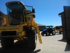 New Holland TC 56 & NEW HOLLAND TD 5020