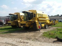 New Holland TX 68  i 68 plus