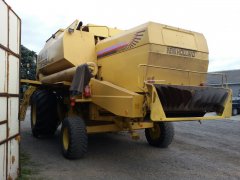 New Holland TX 68 Plus