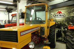 Prototyp ciągnika Ursus U-710 (muzeum Ursusa)