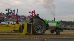 Tractor Pulling w Niepruszewie 2016