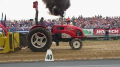 Tractor Pulling w Niepruszewie 2016