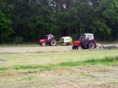 Zetor 5211 + Claas Liner & Zetor 10641 Turbo + Claas Rollant 255 Rc