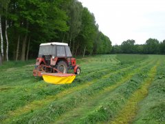 Zetor 5211 + KOsiarka Rotacyjna