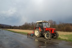 Zetor 7245 + Kultywator z wałem 2.4m