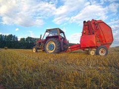 Zetor 8111 + hesston 5540