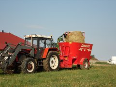 Zetor 9245 + Trioliet Solomix 2 1000