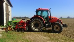 Zetor Forterra 11441 + Agro Factory PAPUG 3,0 + Amazone D7 SPECIAL II