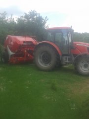 Zetor Forterra 125+ Lely Welger 245 RP