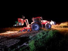 Zetor Forterra 140 HSX i Shark 3.0 Agro-Masz SR300