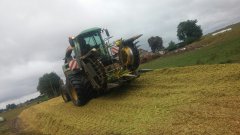 John Deere 6850