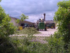 John Deere 7300 , 2x John Deere 6430