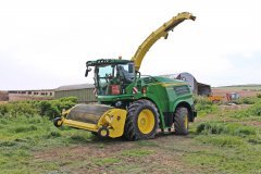 John Deere 8600i