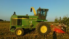 Sieczkarnia John Deere 6610