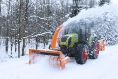 Wirnikowy pług odśnieżny SaMASZ serii Tornado