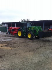 John Deere 5085M