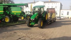 John Deere 5085M