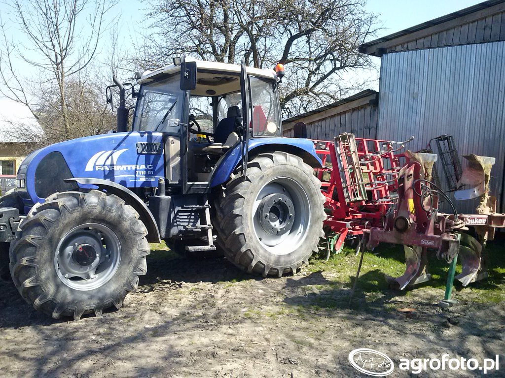 Farmtrac7110