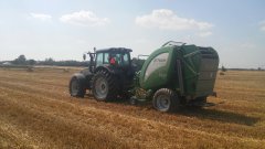 Valtra t151e & McHale V660