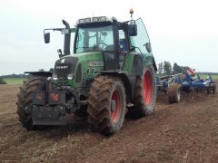 Fendt 820 + Kockerling